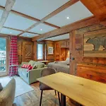 Centre, « lucille »,balcon, Vue Imprenable Et Parking Apartament